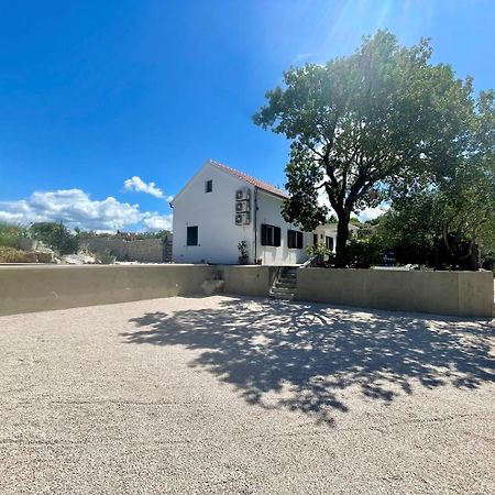 Vacation House Lavanda New! Heated Pool Zadvarje 外观 照片