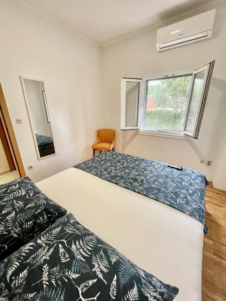Vacation House Lavanda New! Heated Pool Zadvarje 外观 照片